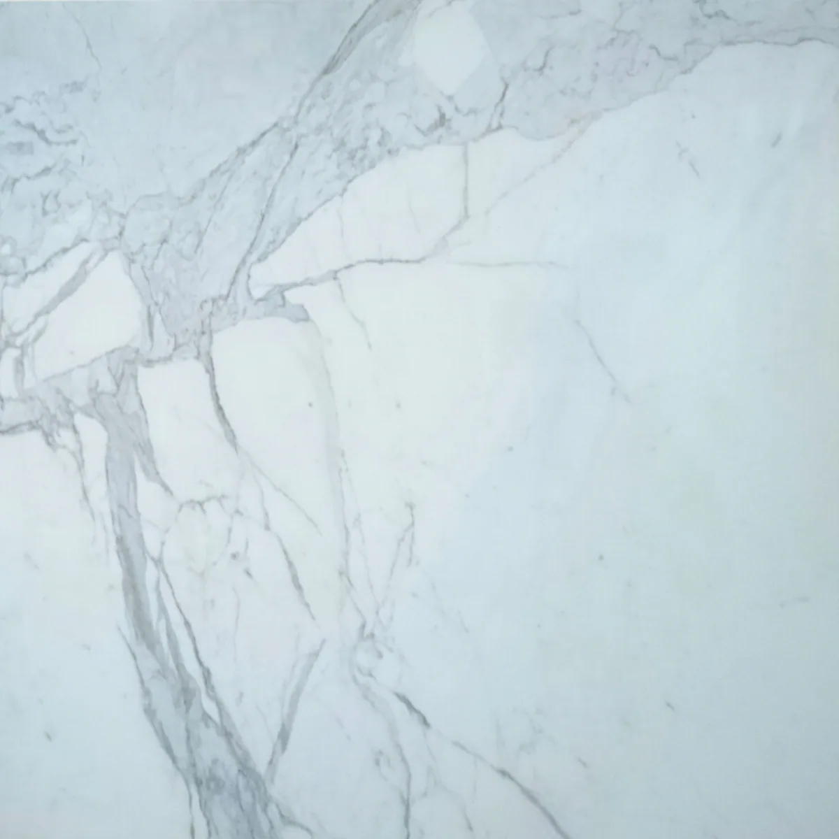 Calacatta marble slab in the Stoneworks Singapore marble range